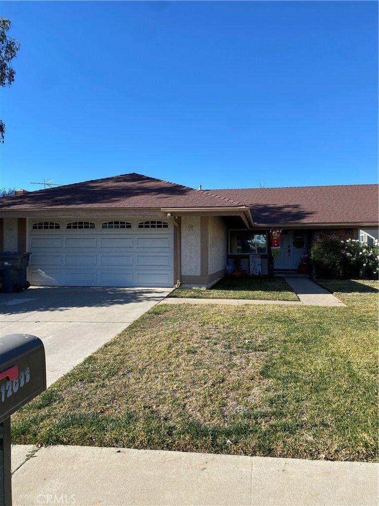 Property Photo: 12033 Harclare Drive CA 92557