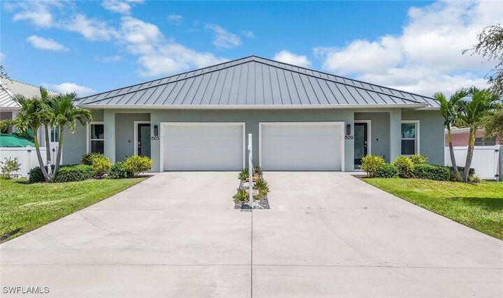 605/609 107th Avenue N  Naples FL 34108 photo