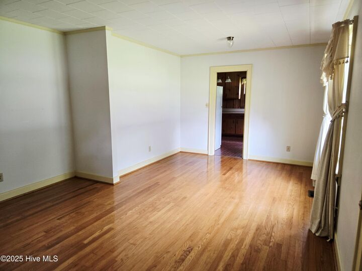 Property Photo: 1044 US Highway 17 S NC 27909