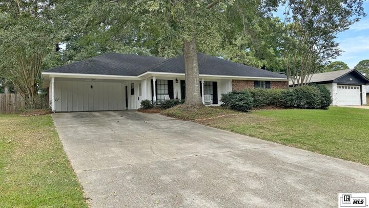 Property Photo:  111 Windridge Drive  LA 71291 