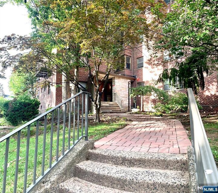 Property Photo: 501 Linwood Drive 4H NJ 07024