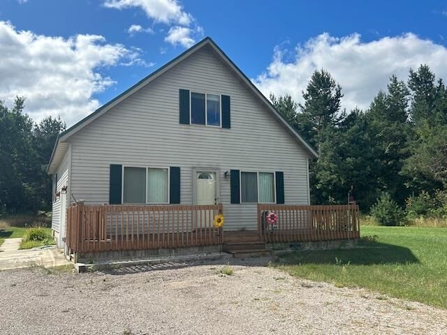 Property Photo: 26223 W H40 MI 49793