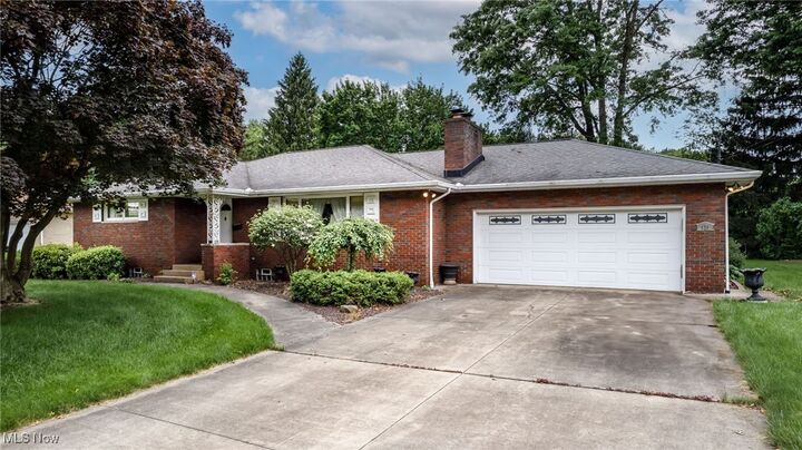 126 S Rhodes Avenue  Niles OH 44446 photo