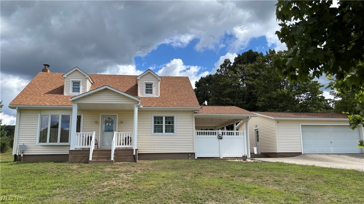 Property Photo: 12904 State Route 45 OH 44432