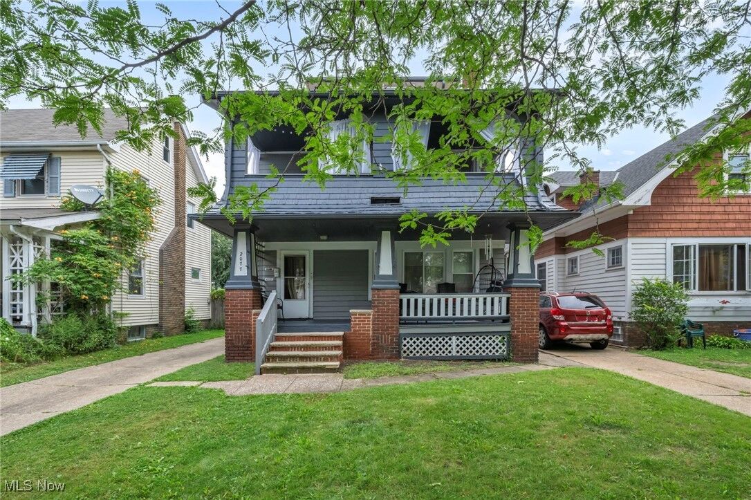 Property Photo:  2077 Elbur Avenue  OH 44107 