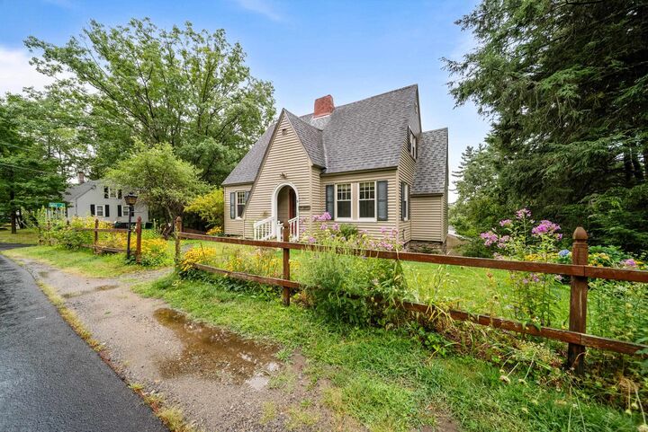 Property Photo: 32 Woodbury Street NH 03431
