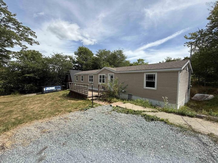 Property Photo: 26 Shelly Crescent NS B0J 2L0