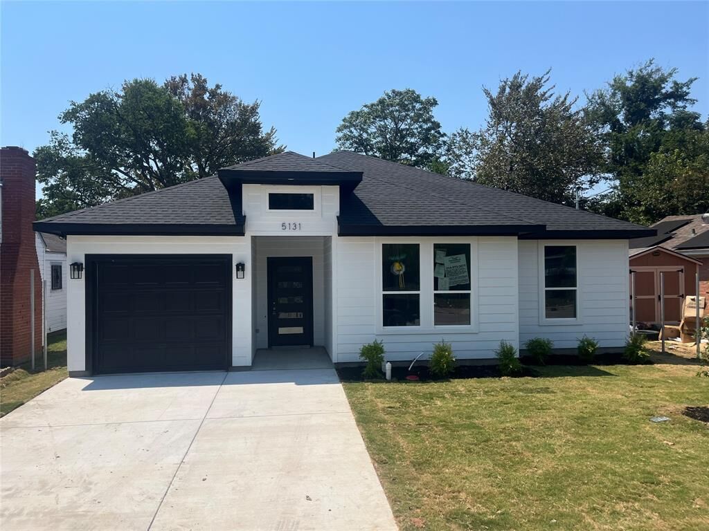 Photo de la propriété:  5131 Malcolm X Boulevard  TX 75215 