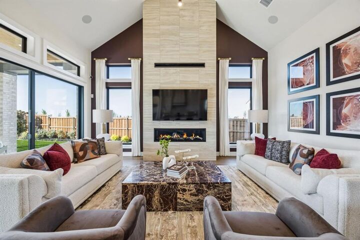 Photo de la propriété:  15180 Boxthorn Drive  TX 75035 