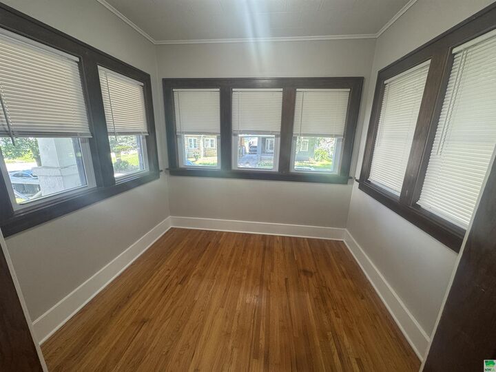 Property Photo:  2223 Jennings St  IA 51104 