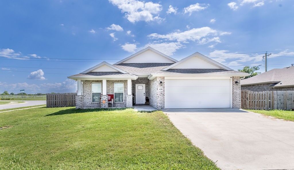 Property Photo:  4208 E Razorbill Drive  AR 72761 