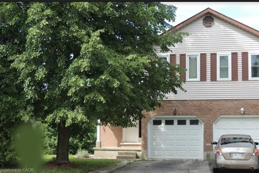Photo de la propriété:  38 Poplar Drive  ON N3C 3X2 