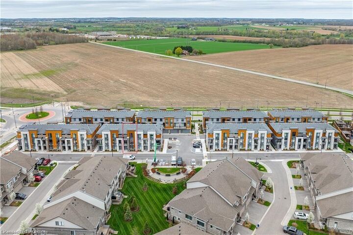 Photo de la propriété: 271 Grey Silo Road 44 ON N2K 0E9