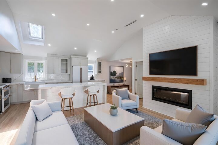 Property Photo: 8 Teresa Circle MA 02474