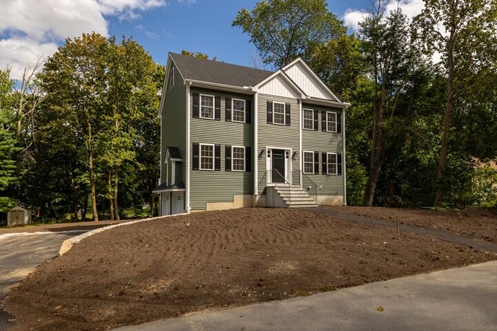 Property Photo:  9 Boynton Lane  MA 01821 