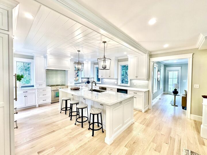 Property Photo: 6 Revolutionary Road MA 02421