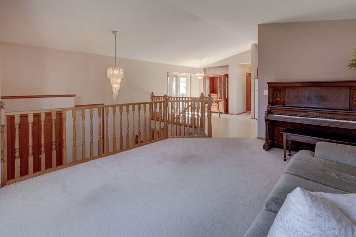 Property Photo:  37 Chinook Crescent  AB T0M 0G0 