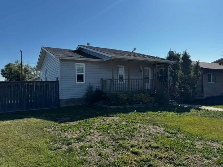 Property Photo: 201 1 Avenue South AB T0J 2B0