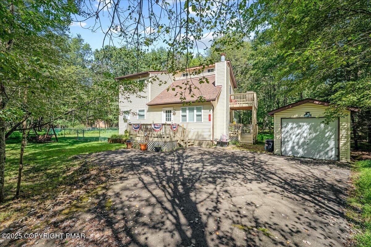 Property Photo: 57 Frost Lane Lane PA 18210