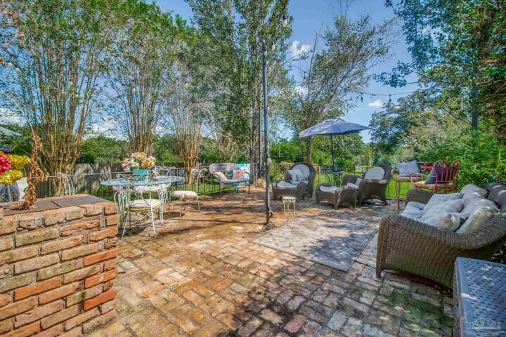 Property Photo:  8892 Scenic Hills Dr  FL 32514