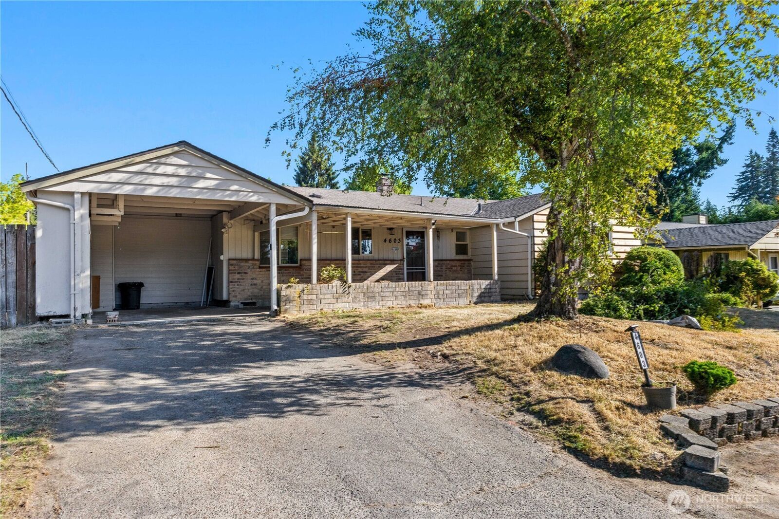 Property Photo: 4603 227th Street SW WA 98043