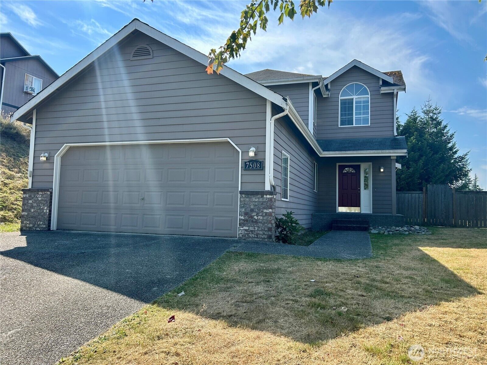 Property Photo:  7508  86th Street NE  WA 98270 
