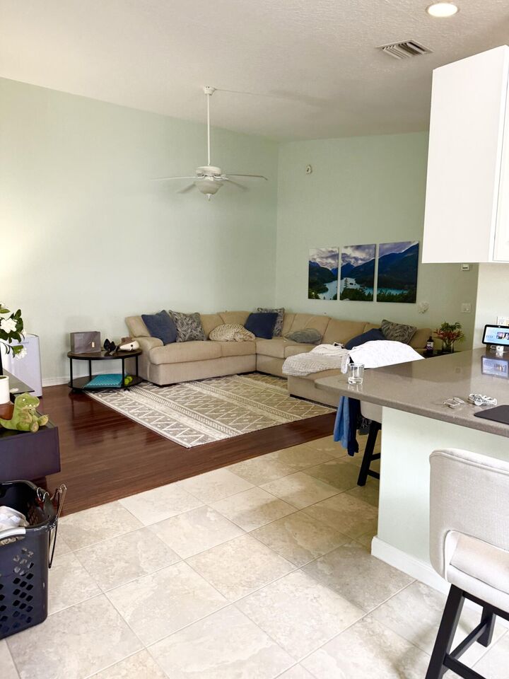 Property Photo: 8306 Quito Place FL 33414