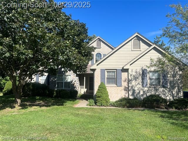 Property Photo: 4970 Fox Chase Drive MI 48383
