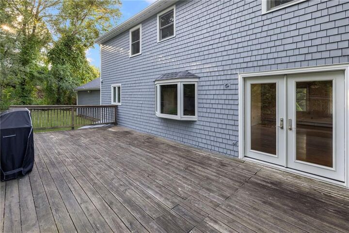 Property Photo:  7 Crestwood Lane  RI 02865 