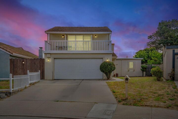 1055 Howe Circle  Salinas CA 93907 photo