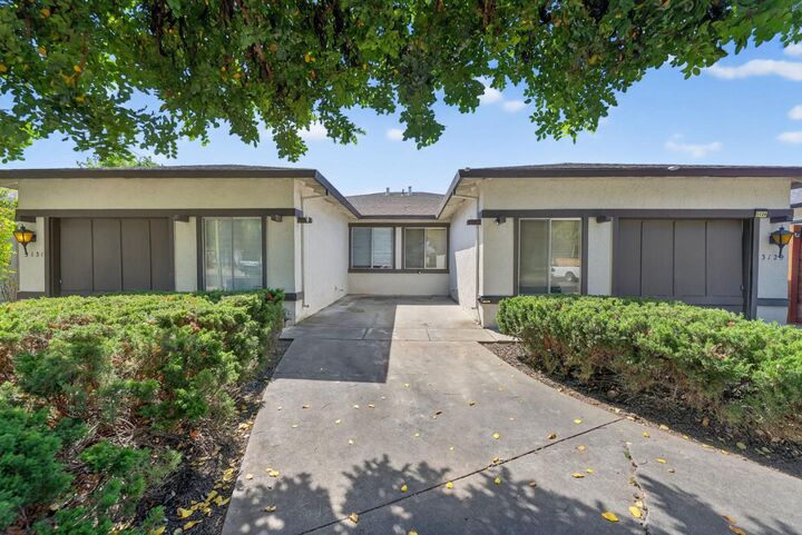 Property Photo: 3129 Trinity Place CA 95124