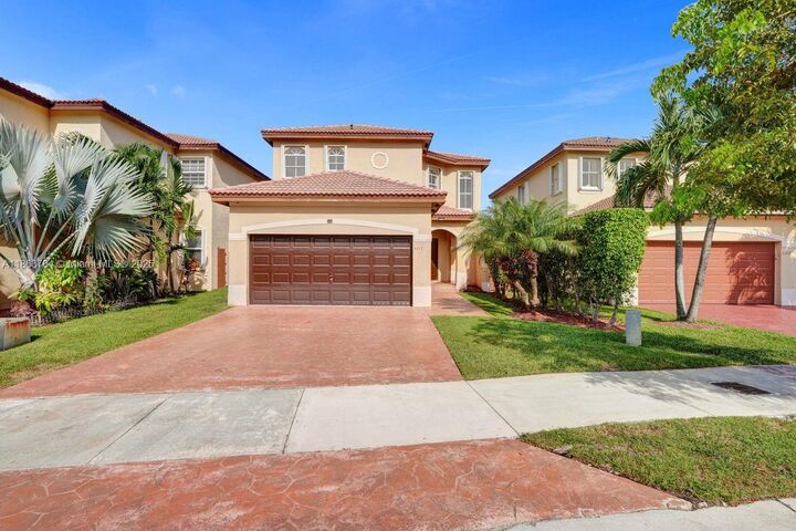 Property Photo:  4417 NW 113th Pl 4417  FL 33178 