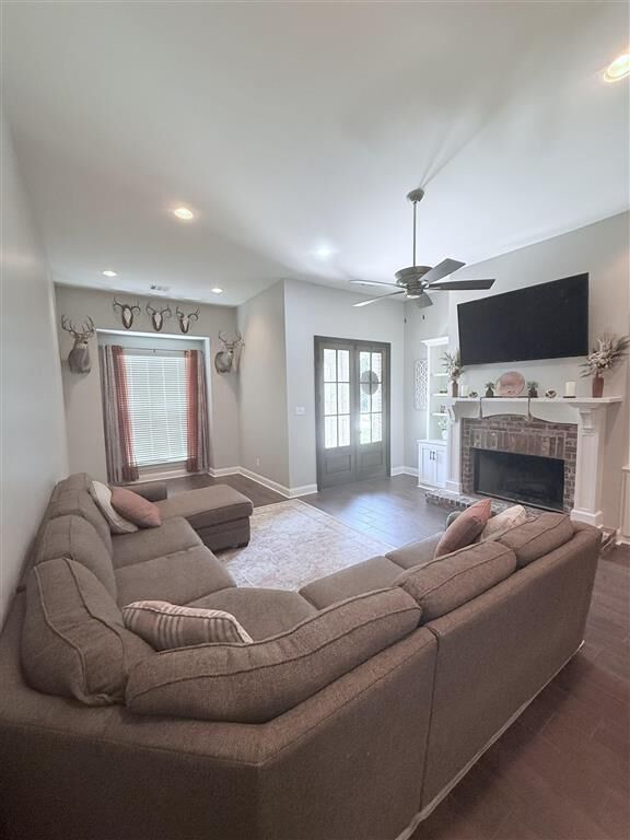 Property Photo: 2223 Leonard Road LA 70665