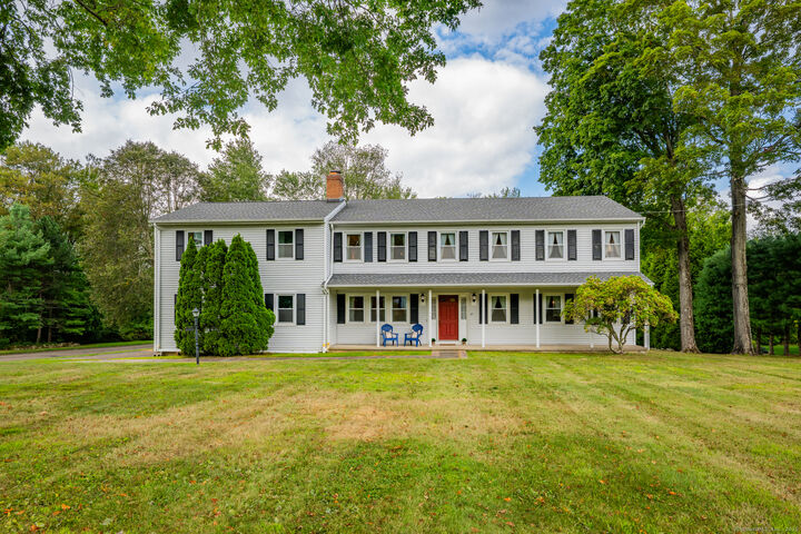 21 Hill Circle  Trumbull CT 06611 photo