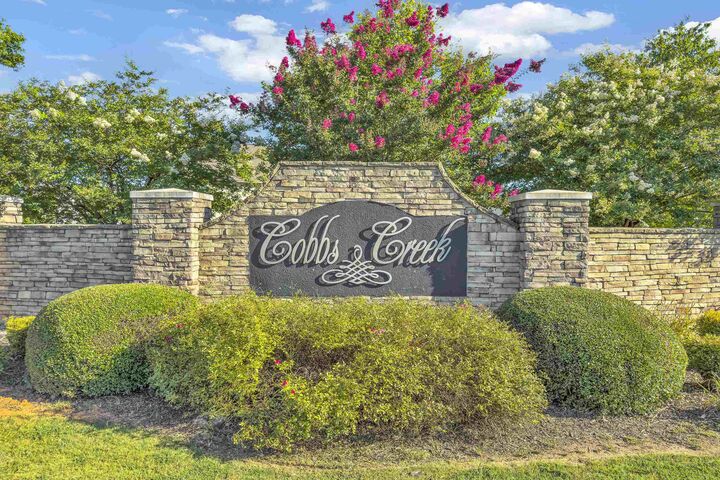 Property Photo: 243 Castleton Circle SC 29316