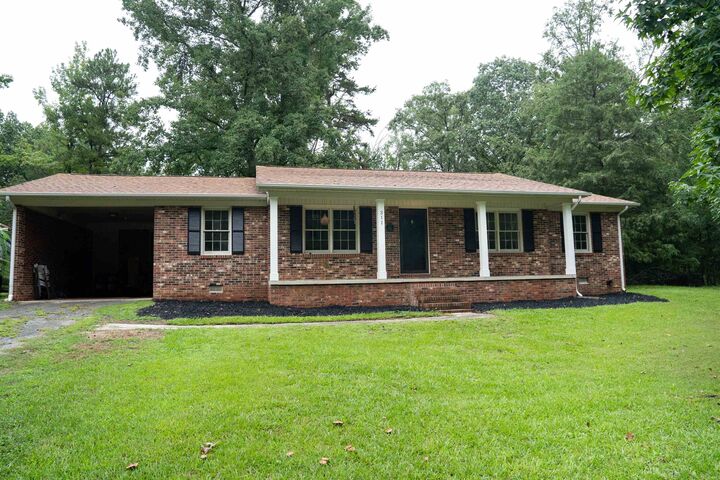Property Photo: 311 York Drive SC 29340