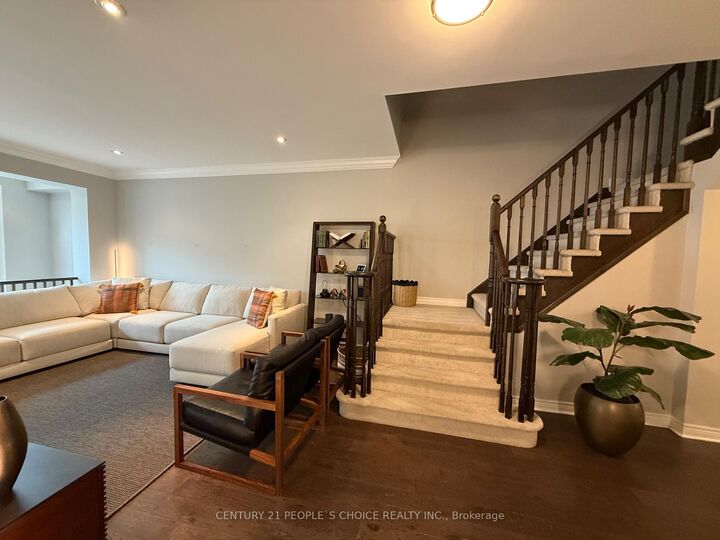 Property Photo: 2019 Trawden Way 49 ON L6M 0M3