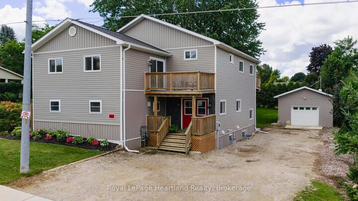 422 Willoughby Street  Huron-Kinloss ON N0G 2H0 photo