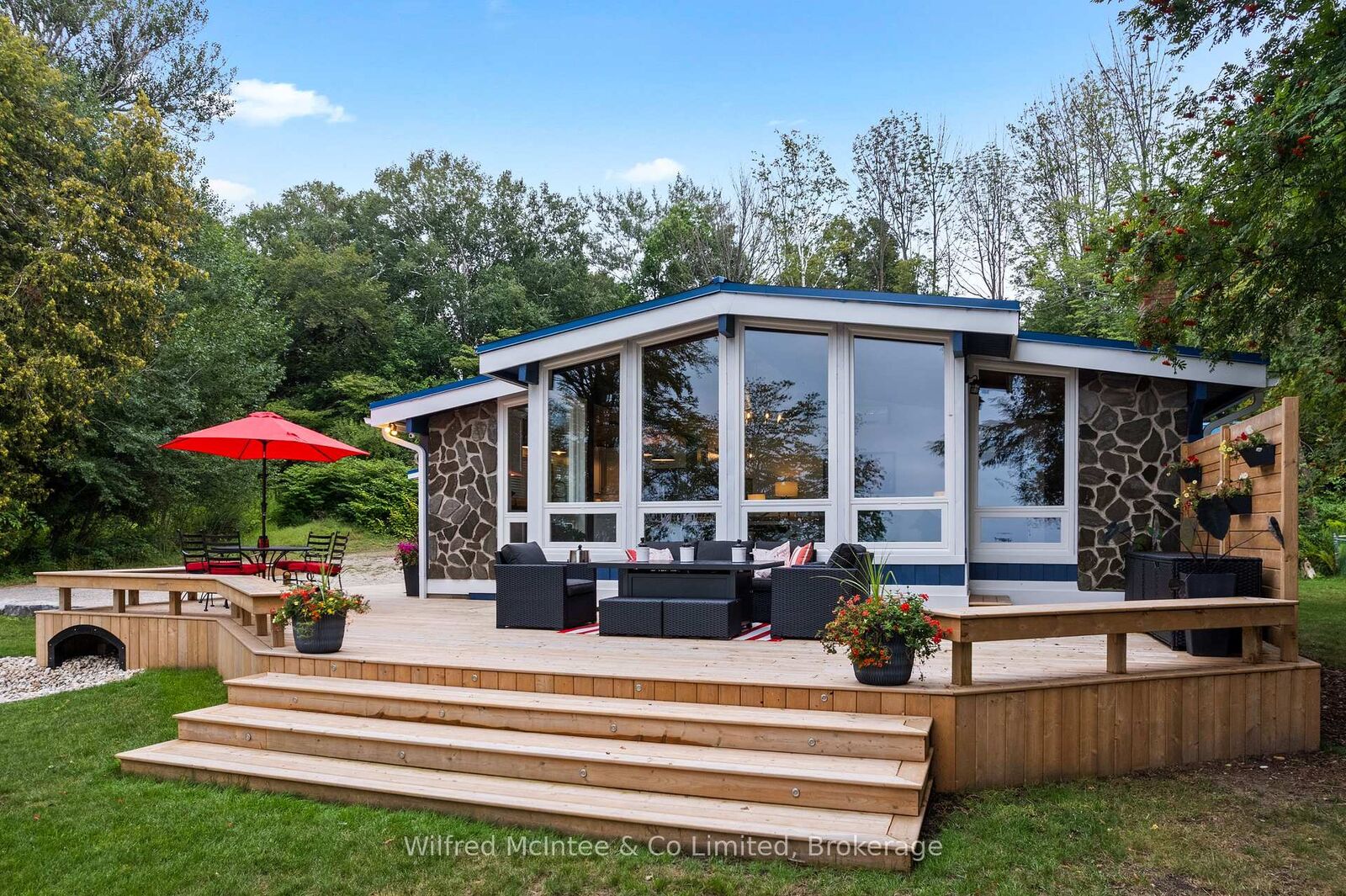 Property Photo:  53 Goderich Street  ON N2Z 2K8 