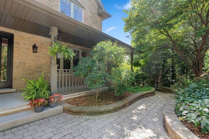Property Photo:  200 Trillium Drive  ON N0H 2C2 