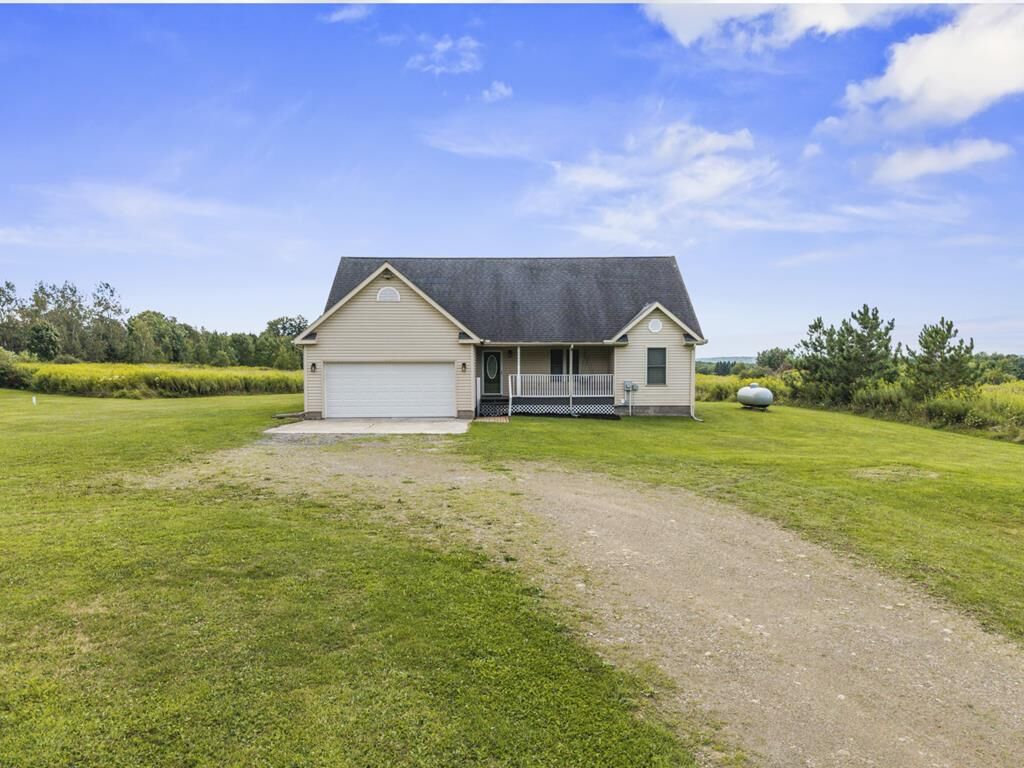 Property Photo: 17943 Maple Drive PA 16433