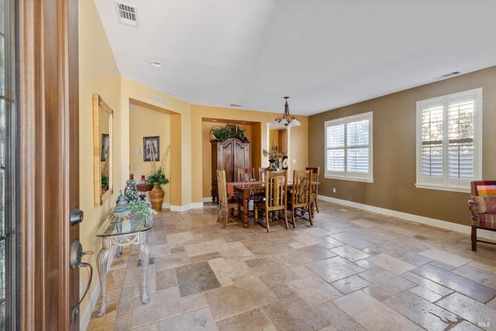 Property Photo:  425 Arguello Drive  CA 94510 