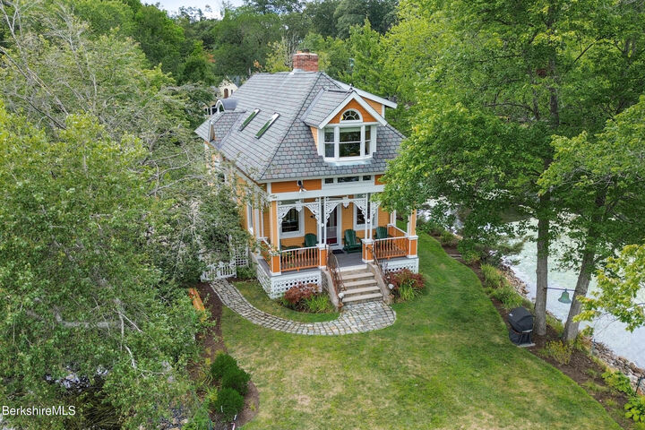 Property Photo: 96 Lakeshore Dr MA 01778