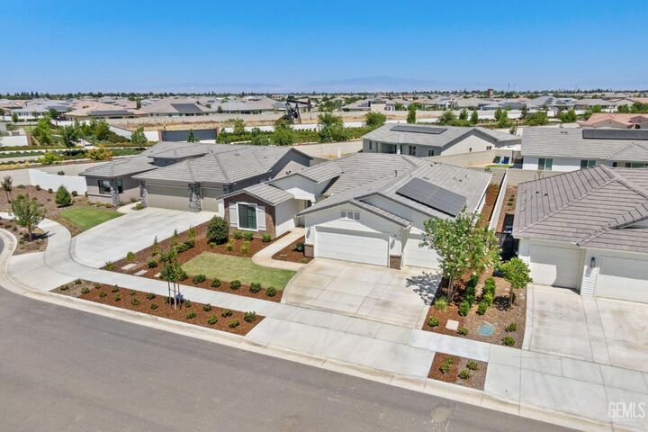 Property Photo: 3816 Ames Lane CA 93311