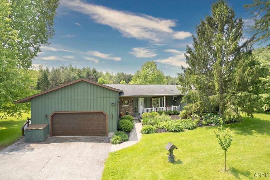 Property Photo: 2260 Lamson Road NY 13135