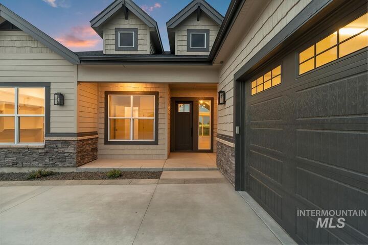 Property Photo: 7197 E Osprey Estates Dr. ID 83686