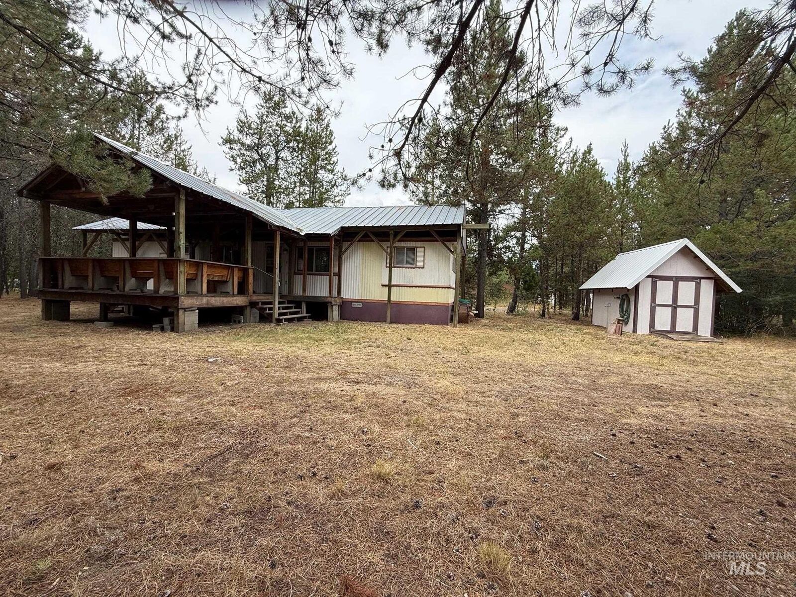 Property Photo: 227 McLeod Ln ID 83615
