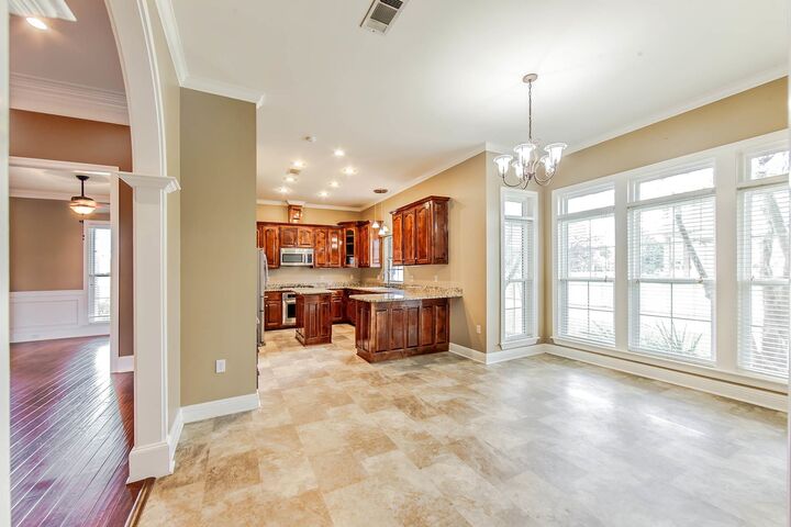 Property Photo: 216 Joshua Reed Dr LA 70360