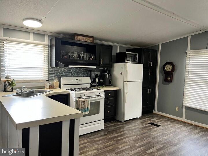 230 Rim Road  Elizabethtown PA 17022 photo