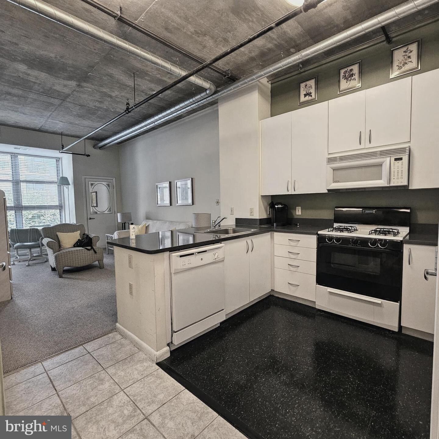 Property Photo: 1300 N Street NW 318 DC 20005